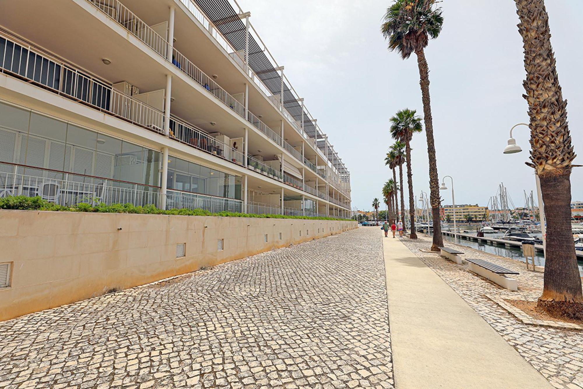 A65 - Marina Moor Apartment In Lagos Dış mekan fotoğraf